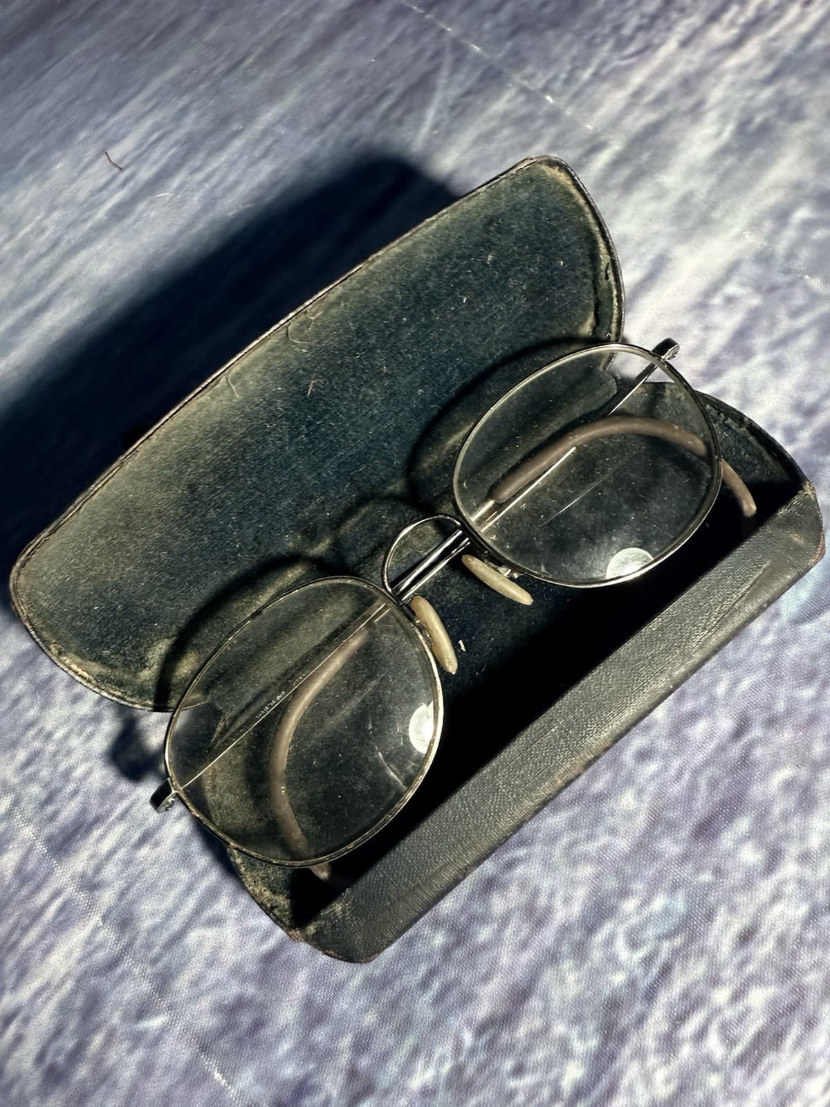 Paranormal Doll (Haunted Hunies Glasses- Harley) Neutral, 56yrs, Active