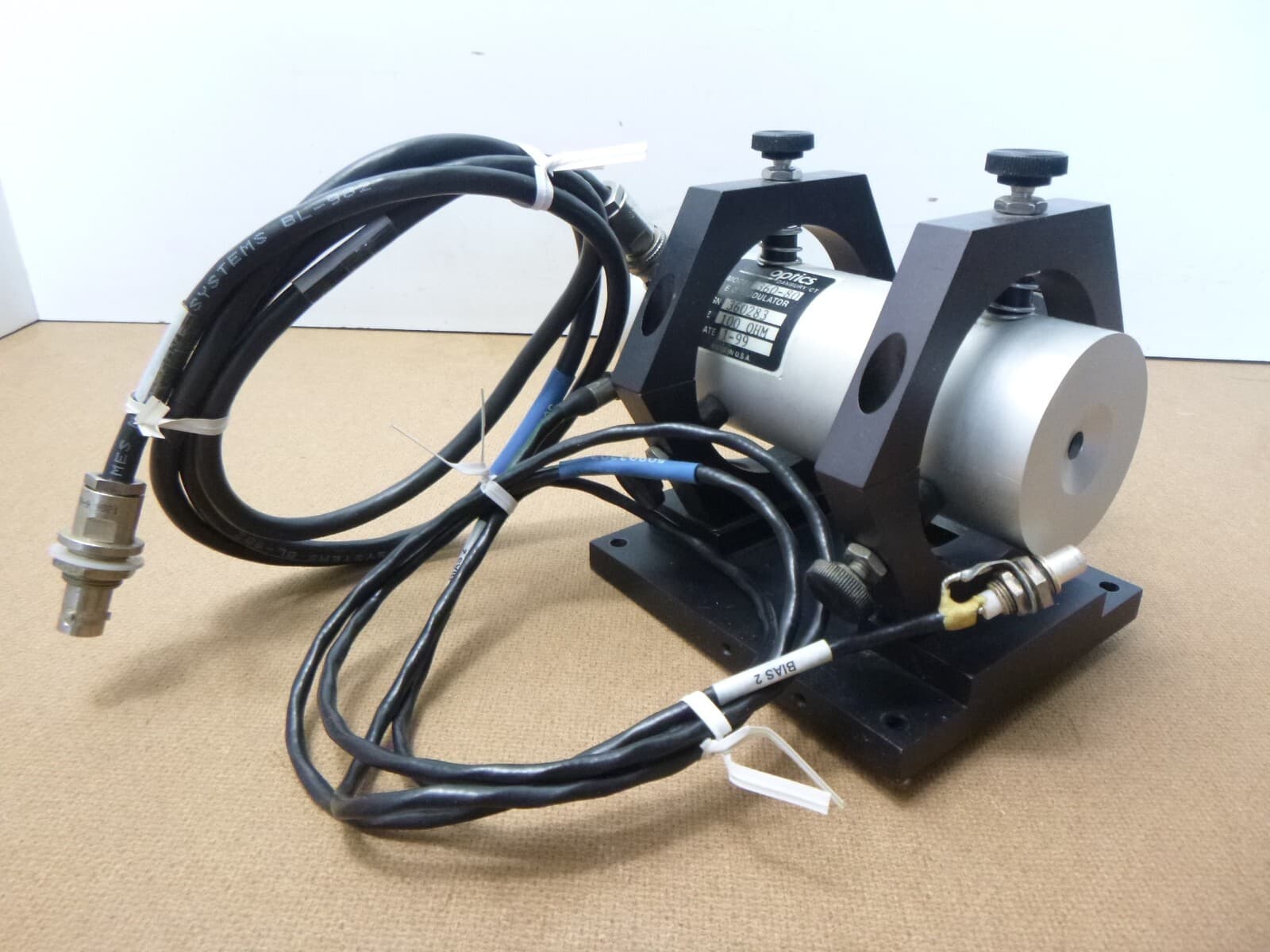 ConOptics 360-80 Electro-Optic E.O. Modulator 100 ohms, Mount, Cables