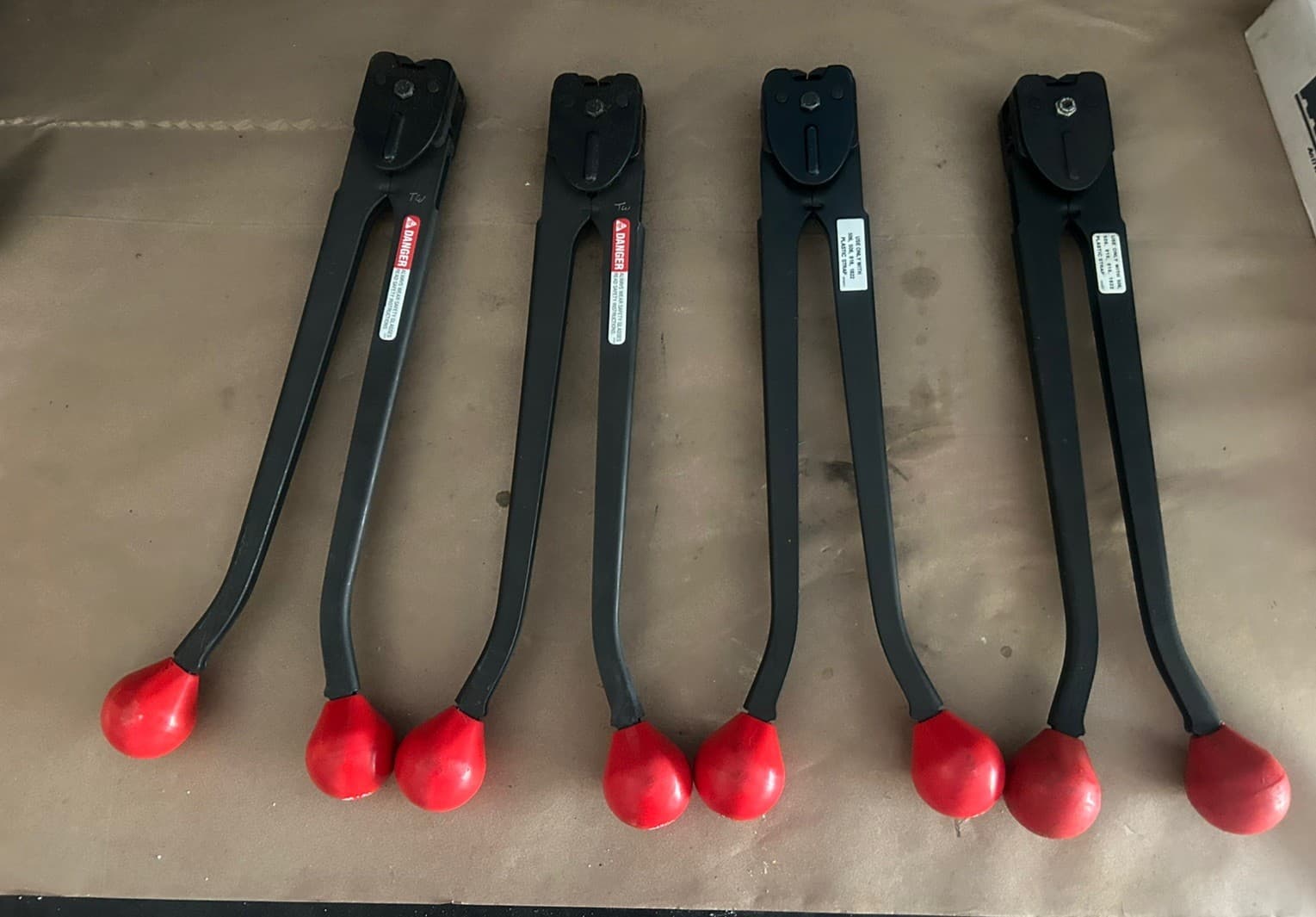 SIGNODE MODEL D PLASTIC STRAP BANDING CRIMPERs 506 LOT of 4