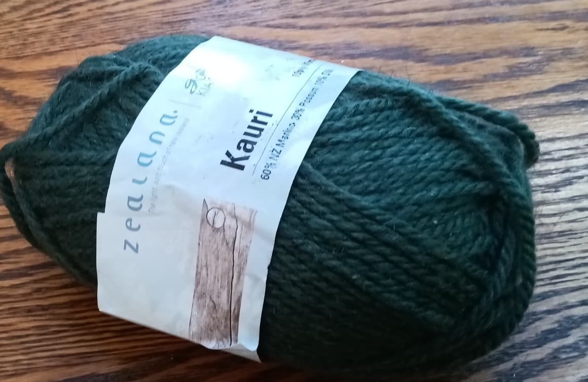 Zealana Kia Ora "Kauri" Yarn NZ Merino & Possum & Silk Yarn Green 50 grams
