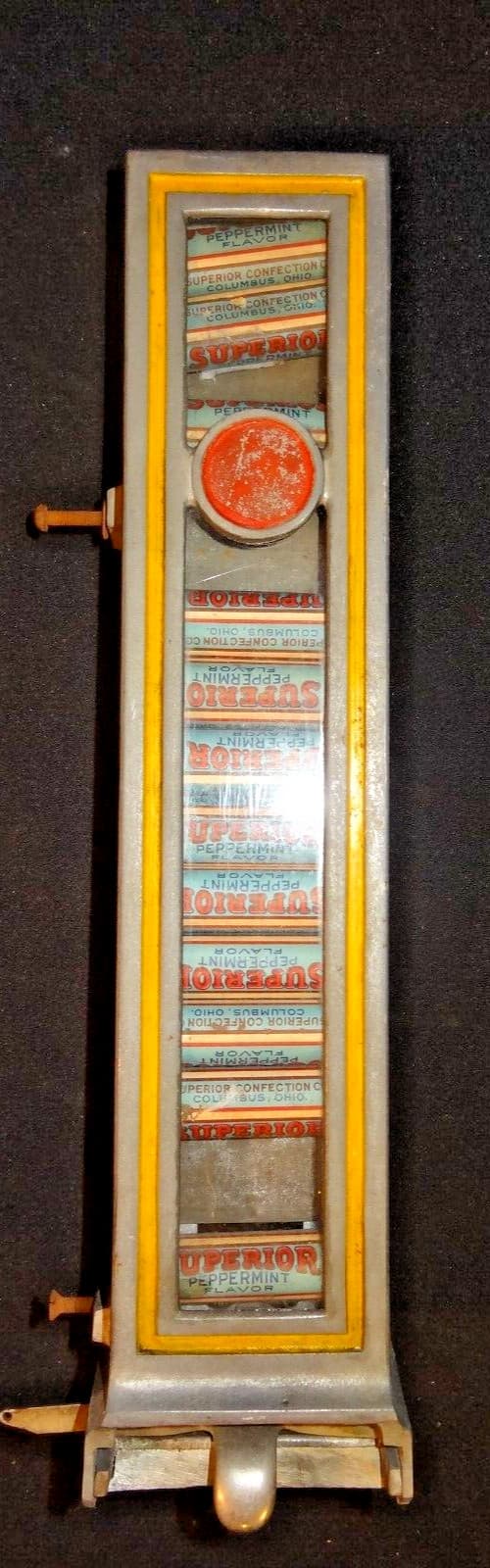 Vintage Pace Slot Machine Side Mint Vendor