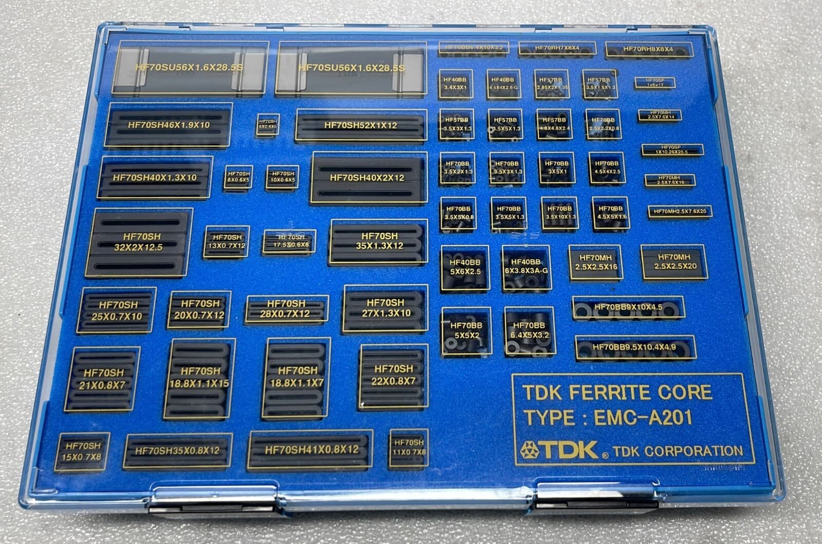 TDK FERRITE CORE EMC-A201 KIT
