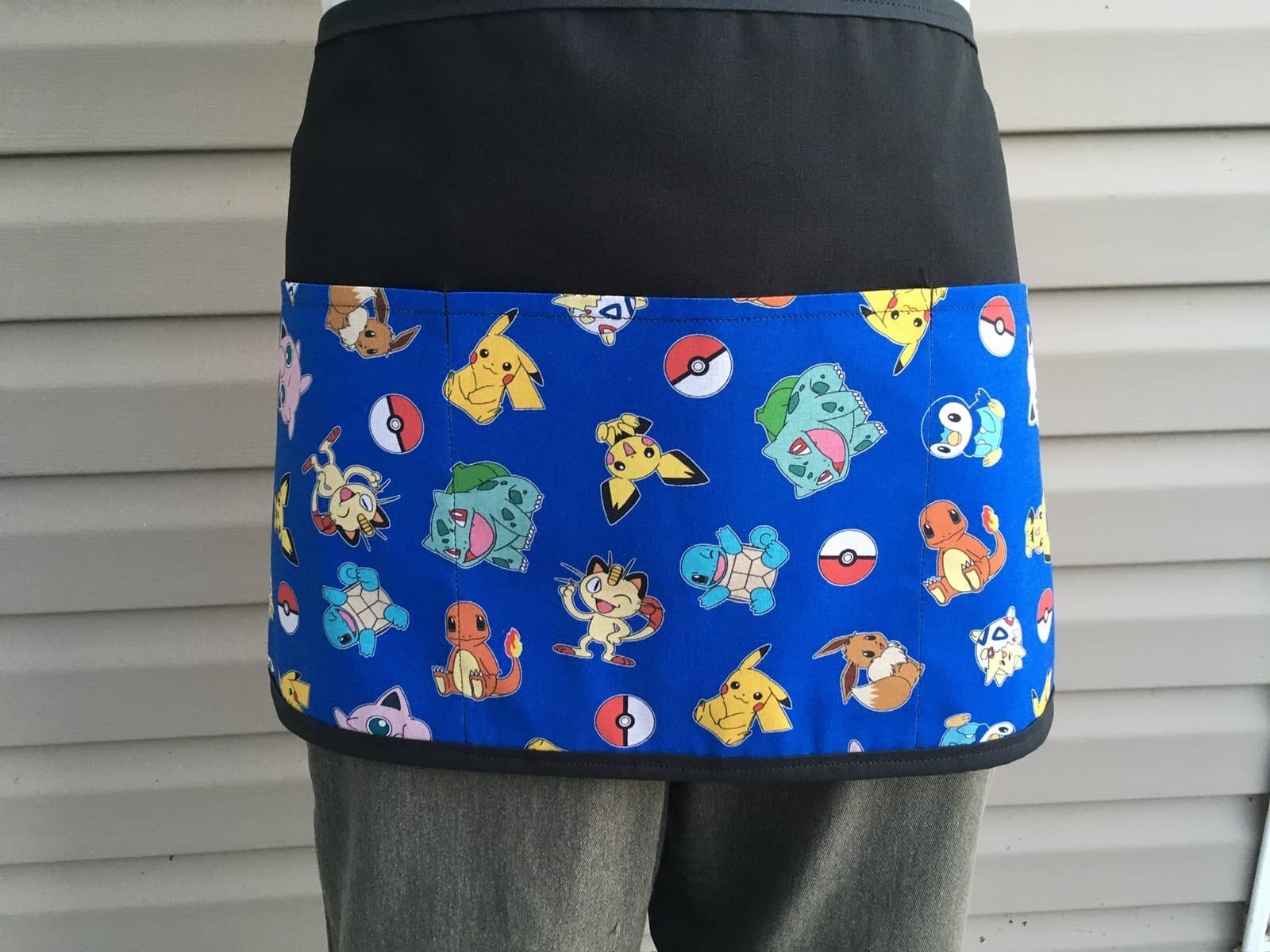 Pokémon, cute cartoon 3 Pockets WAITRESS Waist Aprons Restaurant Serve Janet’s