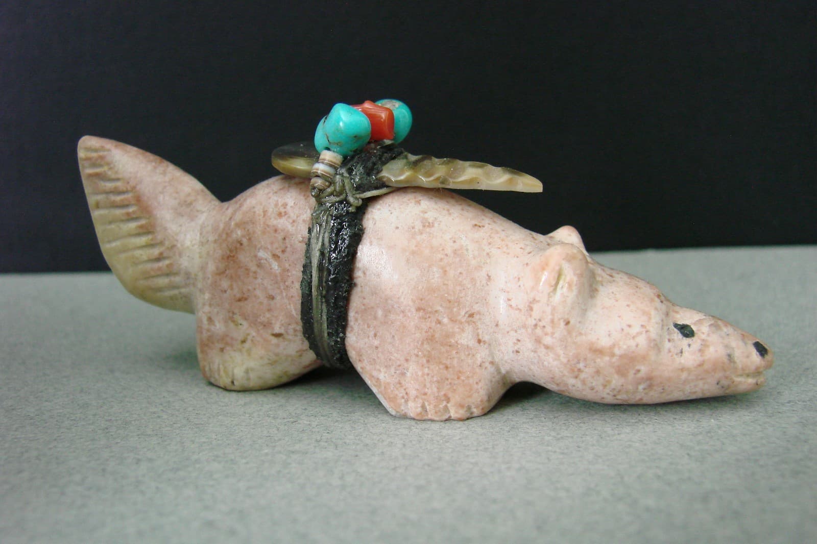 Vintage 1970's Native Zuni Bushy Tail Fetish Carving By Edna Leki (d.)