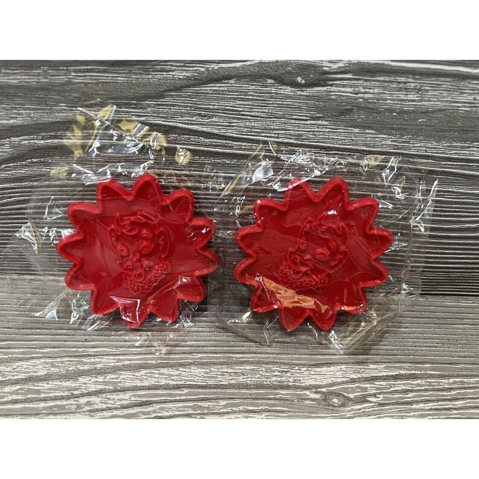 Vintage Borden Milk Elsie the Cow Cookie Cutters Set of 2 in Original Packaging