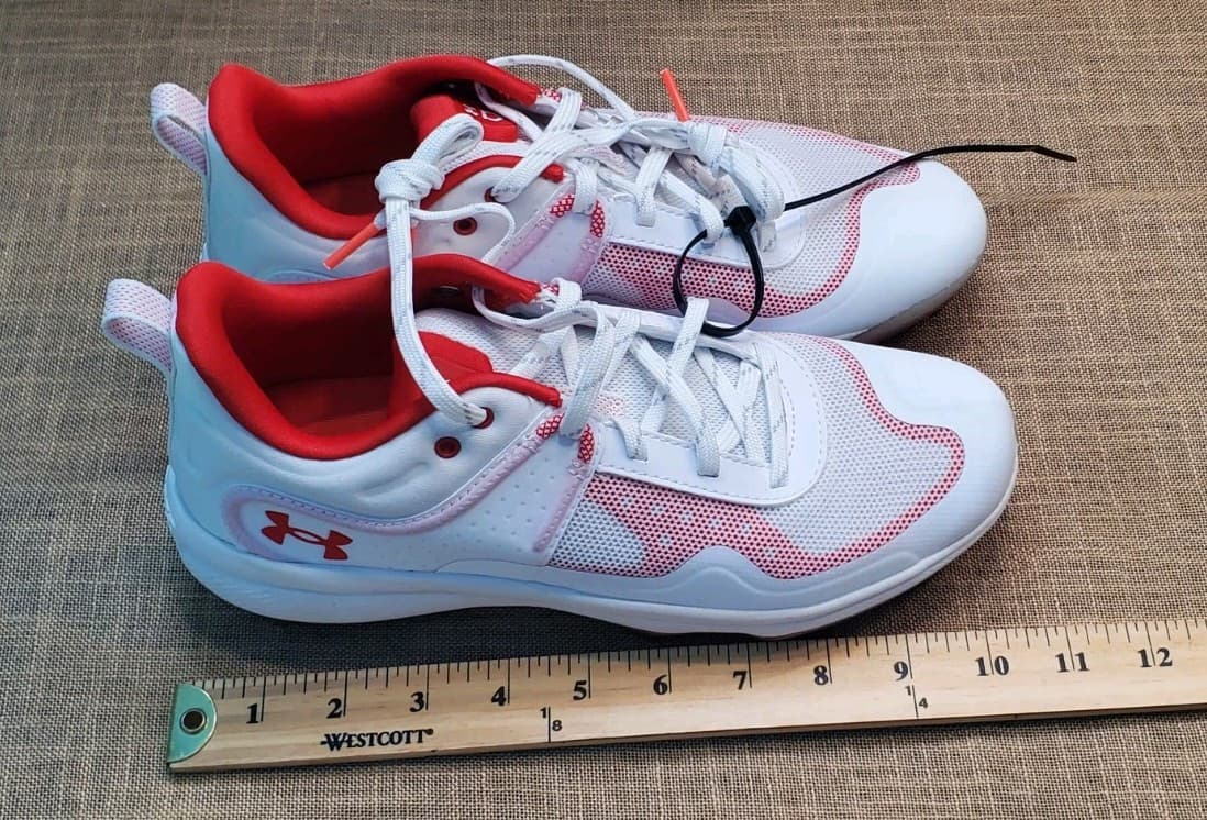 Under Armour Glyde Metal Fastpitch Softball Cleats Women's Size 8