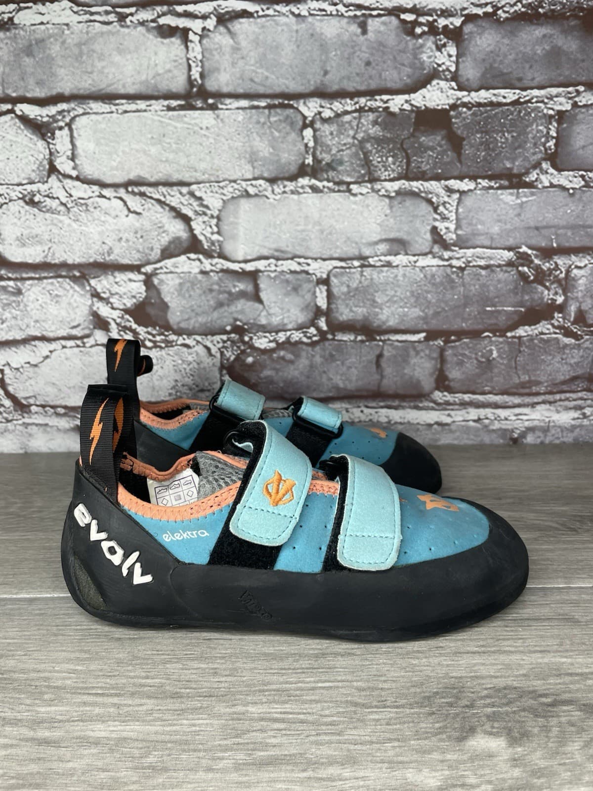Evolv Elektra Shoes Blue Double Straps Blue Peach Rock Climbing Women 36EU/6M US