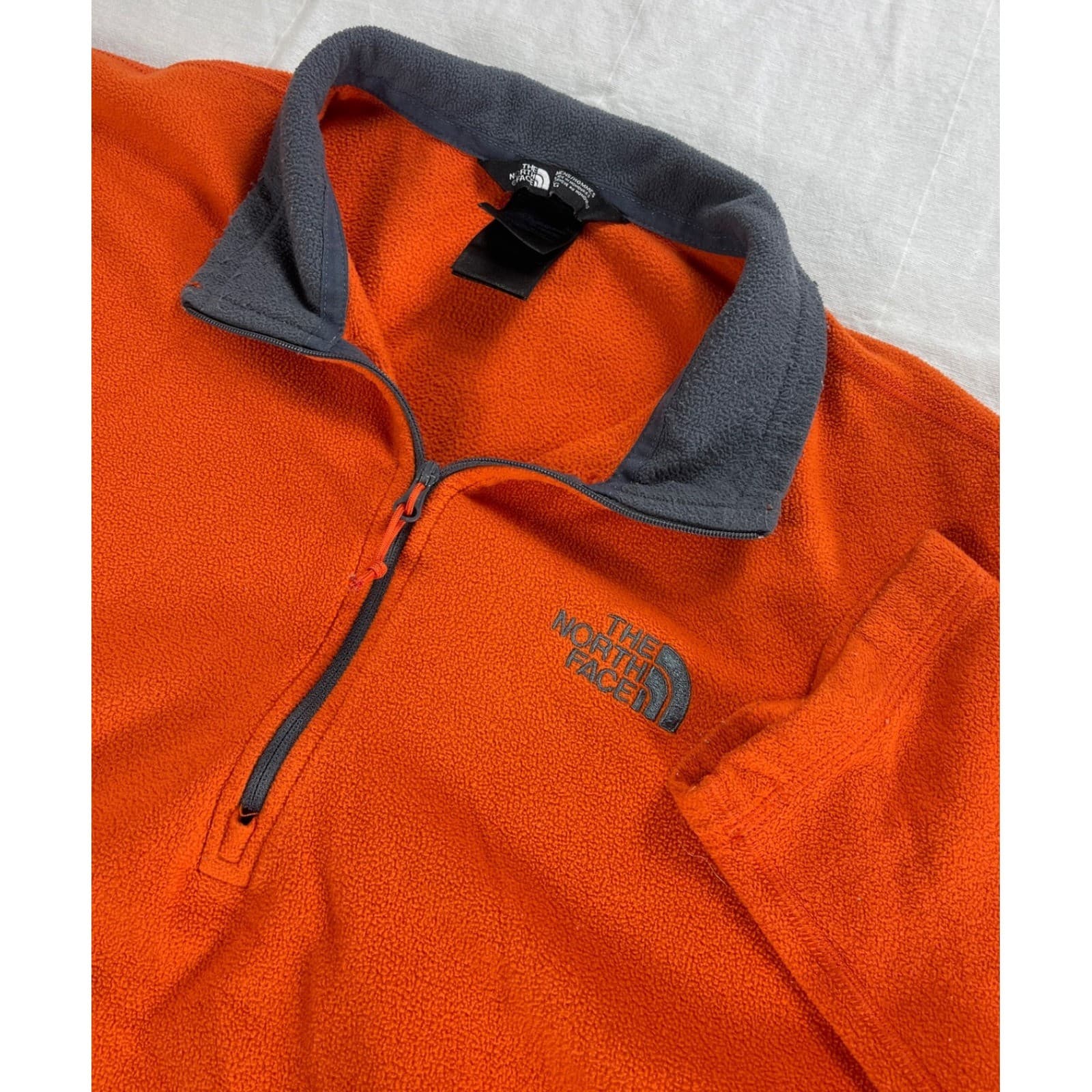 The North Face Mens Fleece Pullover 1/4 Zip Orange Gray L/G Large Jacket (Flaw)
