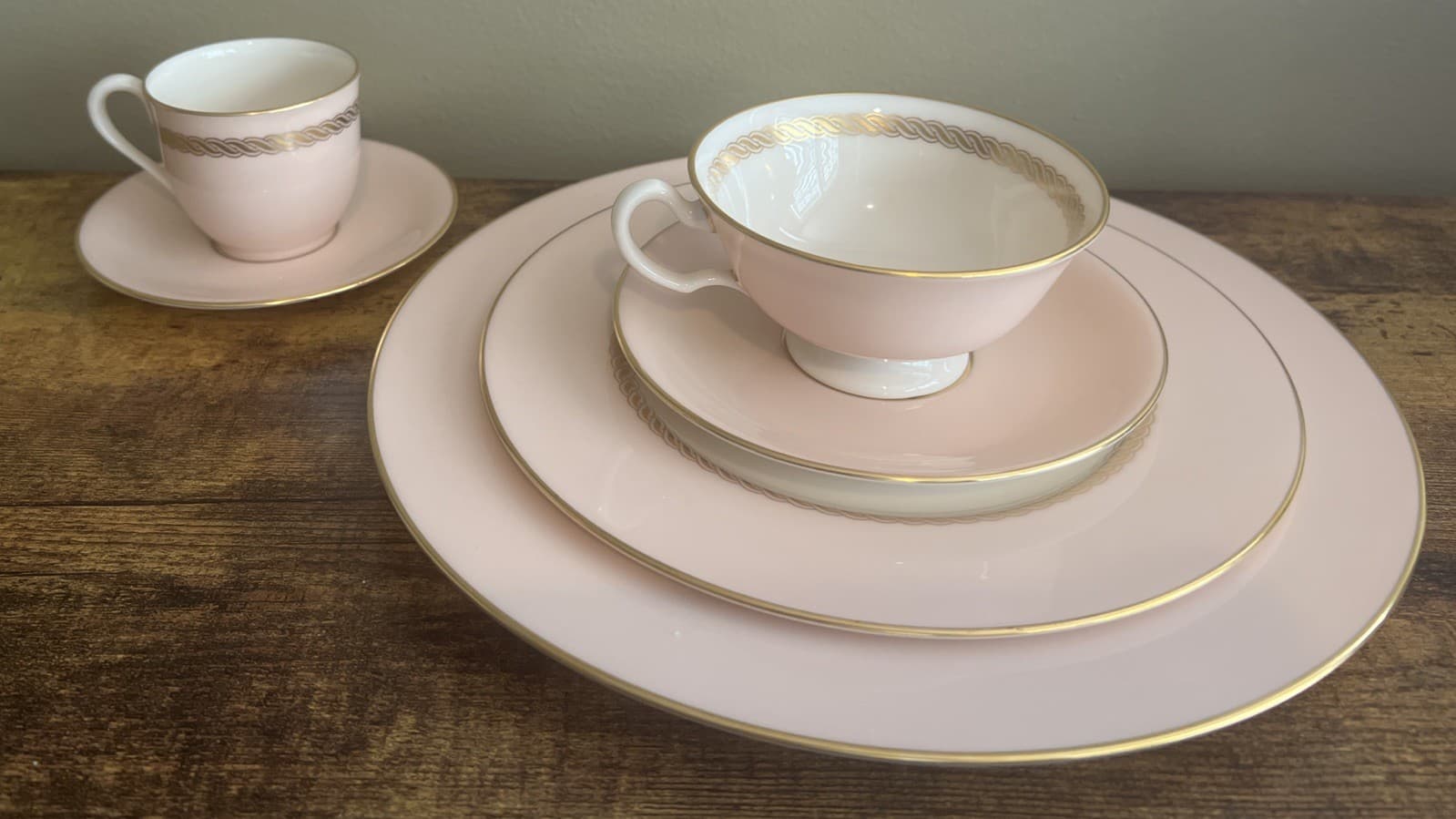 Lenox Caribbee 6-Pc Place Setting Pink Gold Rim Bone China X-144 10 Sets Avail