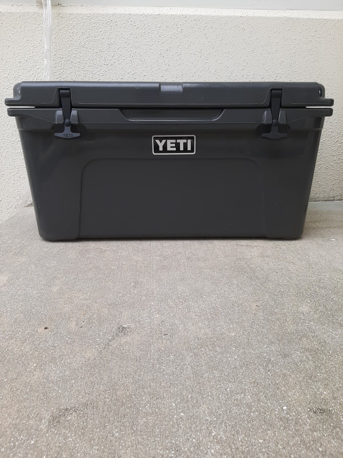 Yeti Tundra 65 Cooler