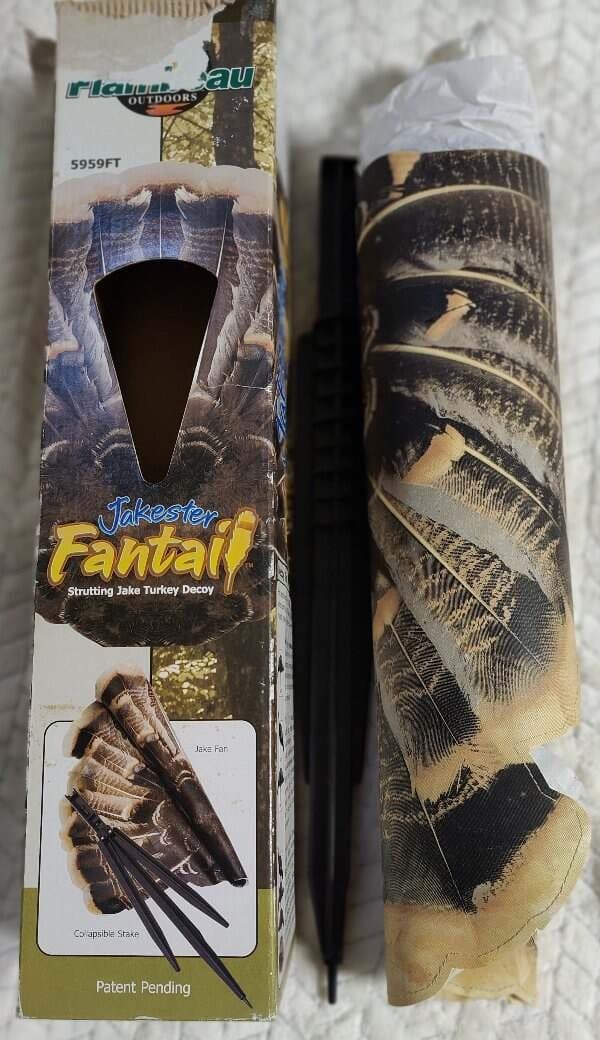 Flambeau Jakester Fantail Strutting Jake Turkey Tail Decoy With Ground Stakes Ne