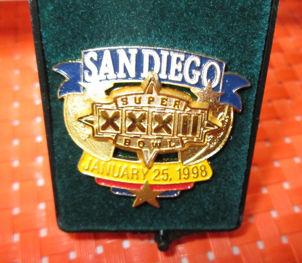 SUPER BOWL XXXII, January 25, 1998, San Diego Pin & Case