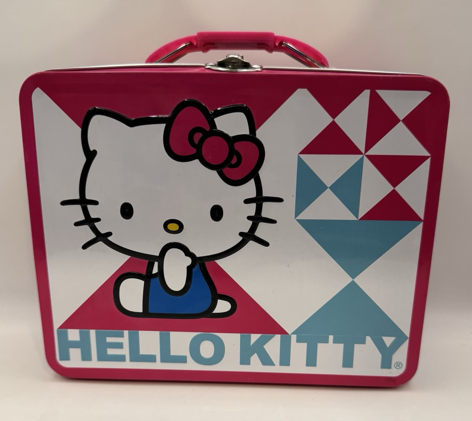 Sanrio Hello Kitty Tin Collectible Lunch Box/Purse 2014