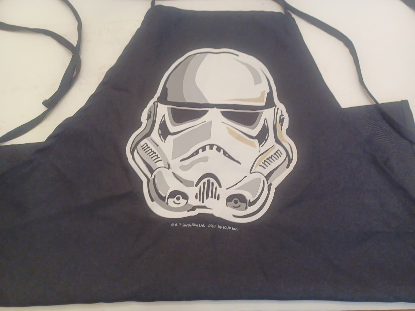 Star Wars APRON Stormtrooper Character Adjustable Adult Size LUCAS FILMS USED