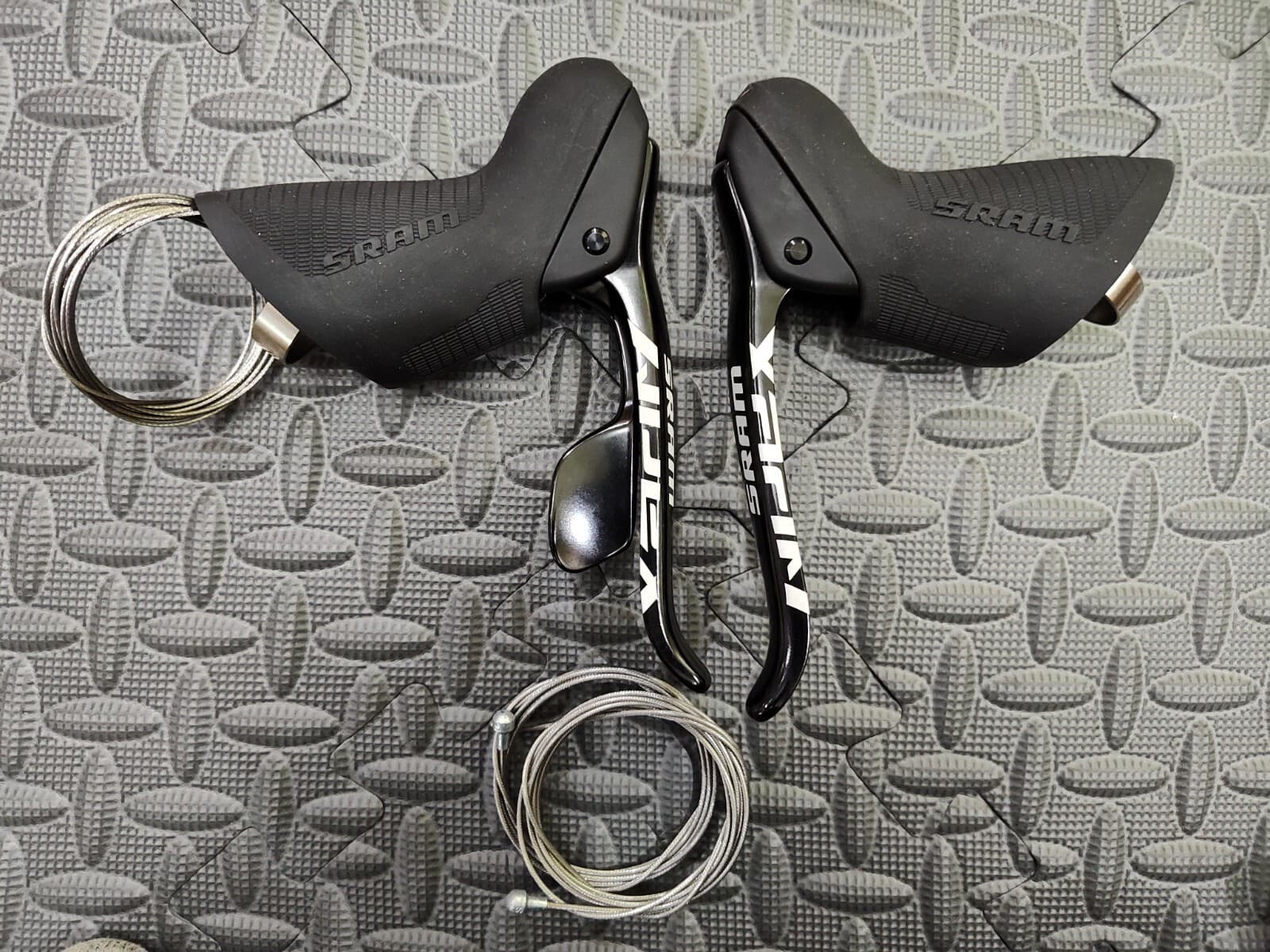 Sram Apex 1 11-Speed Road CX1 Mechanical Shifter/Brake Lever Set