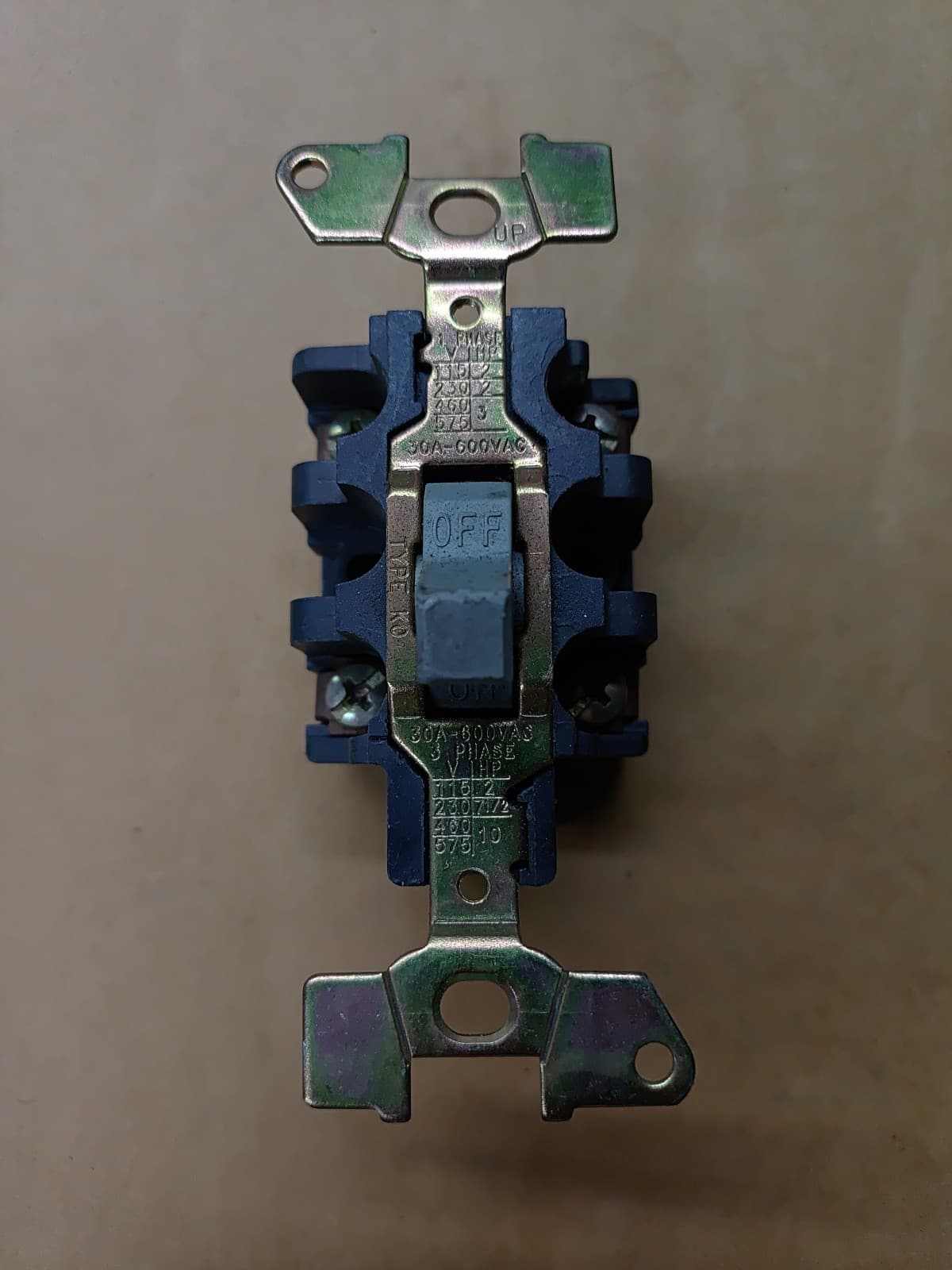 Square D 2510-KO1 30A 600V Full-load Motor Start Switch Single-Phase