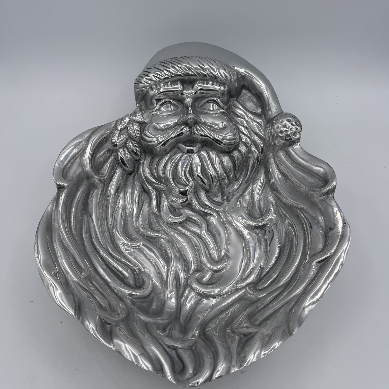 Vintage Detailed Metal Santa Claus Face Christmas Dish Made By Autumn End 11x15