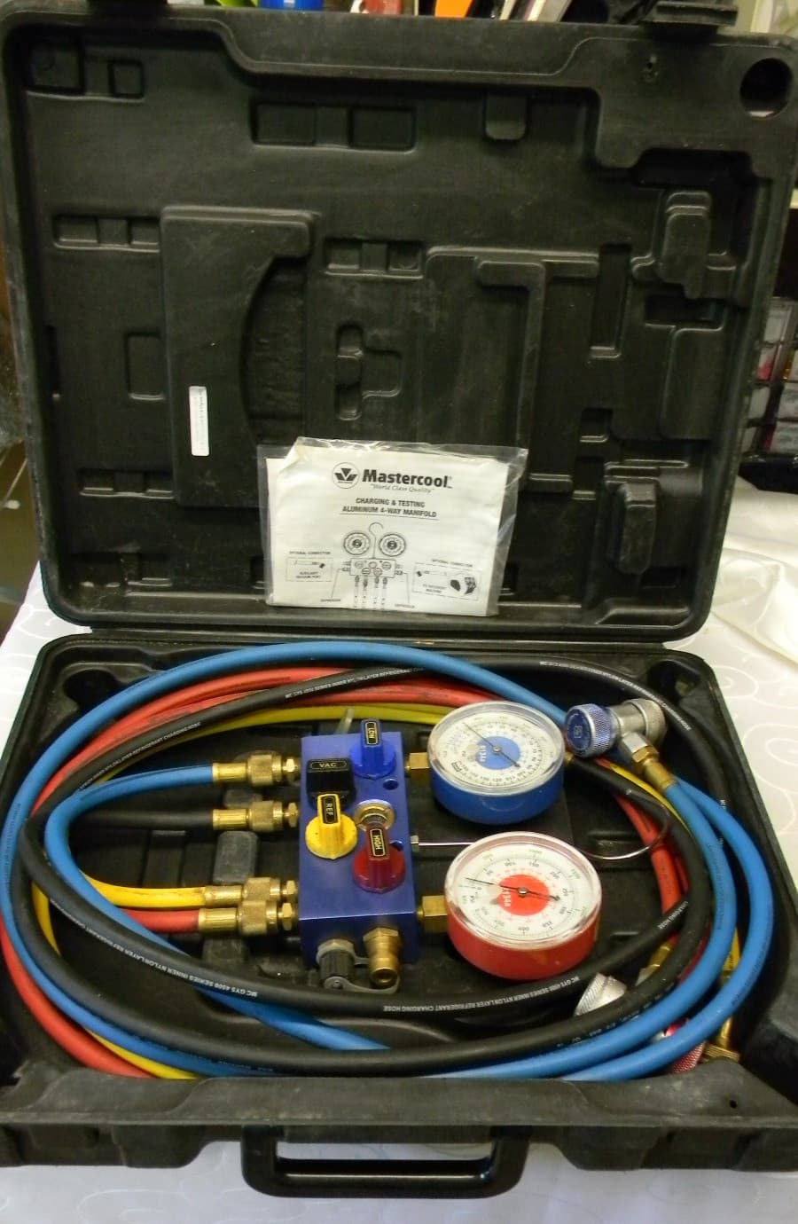 MASTERCOOL FOUR WAY CHARGING AND TESTING MANIFOLD GAUGE SET