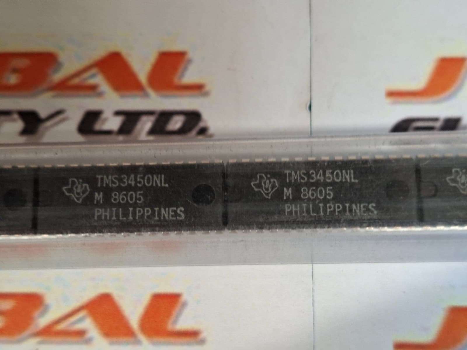 TMS3450NL LED DUPLEX DIGITAL RADIO CLOCK DIP28 (209PCS)