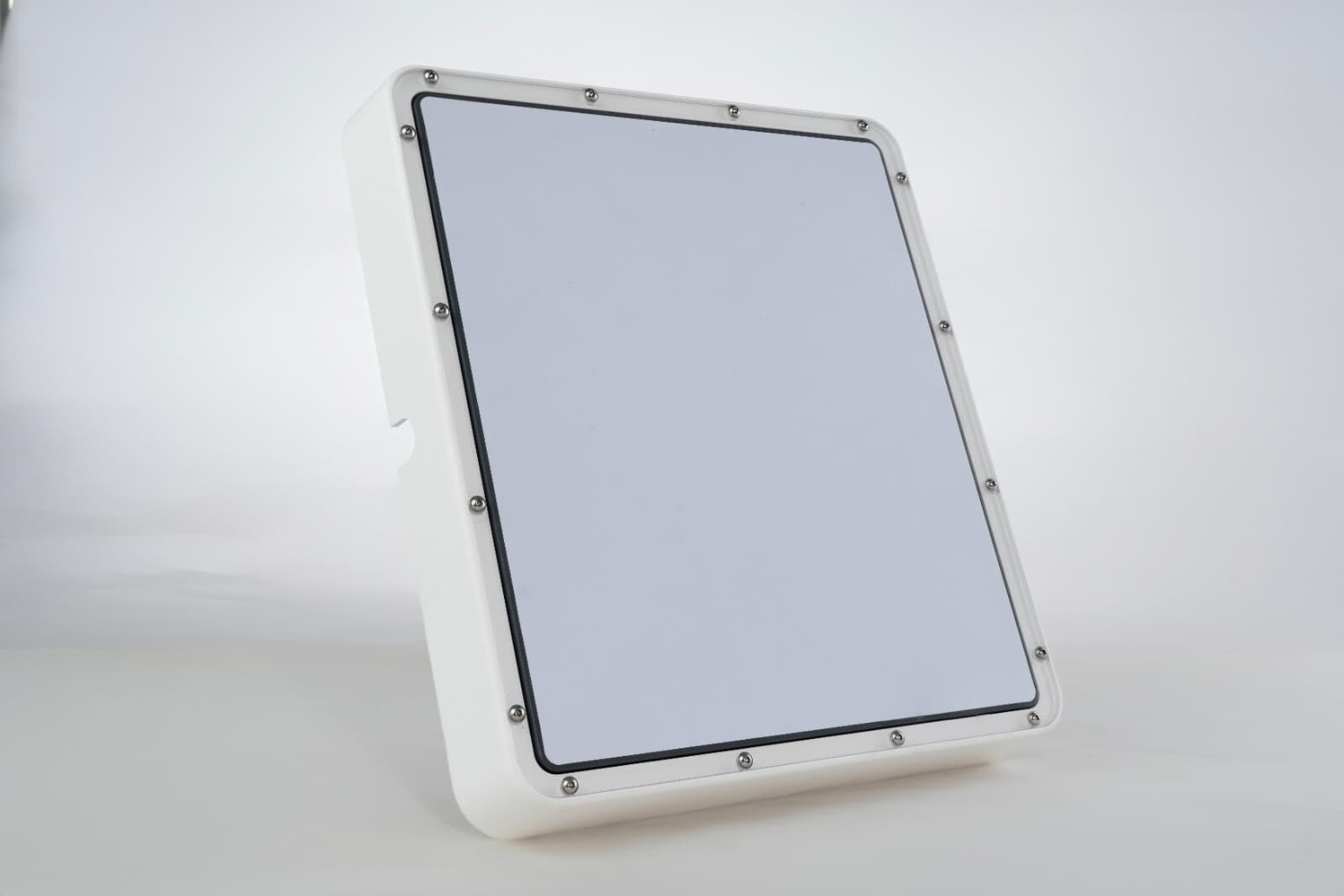 StrandedElectrons Fullly Enclosed Rugged Starlink Mini Flat Mount Against Hail