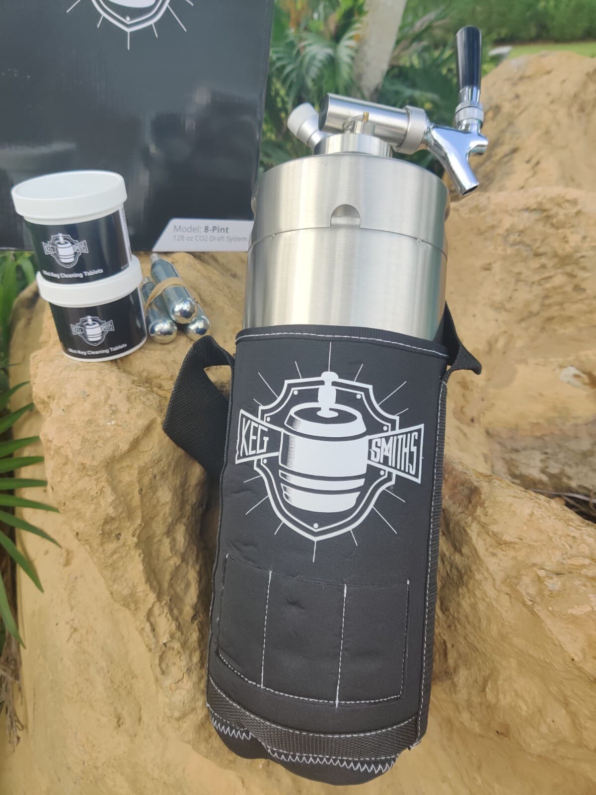 Keg Smiths 8-Pint 128 oz Premium Draft Keg System 02D