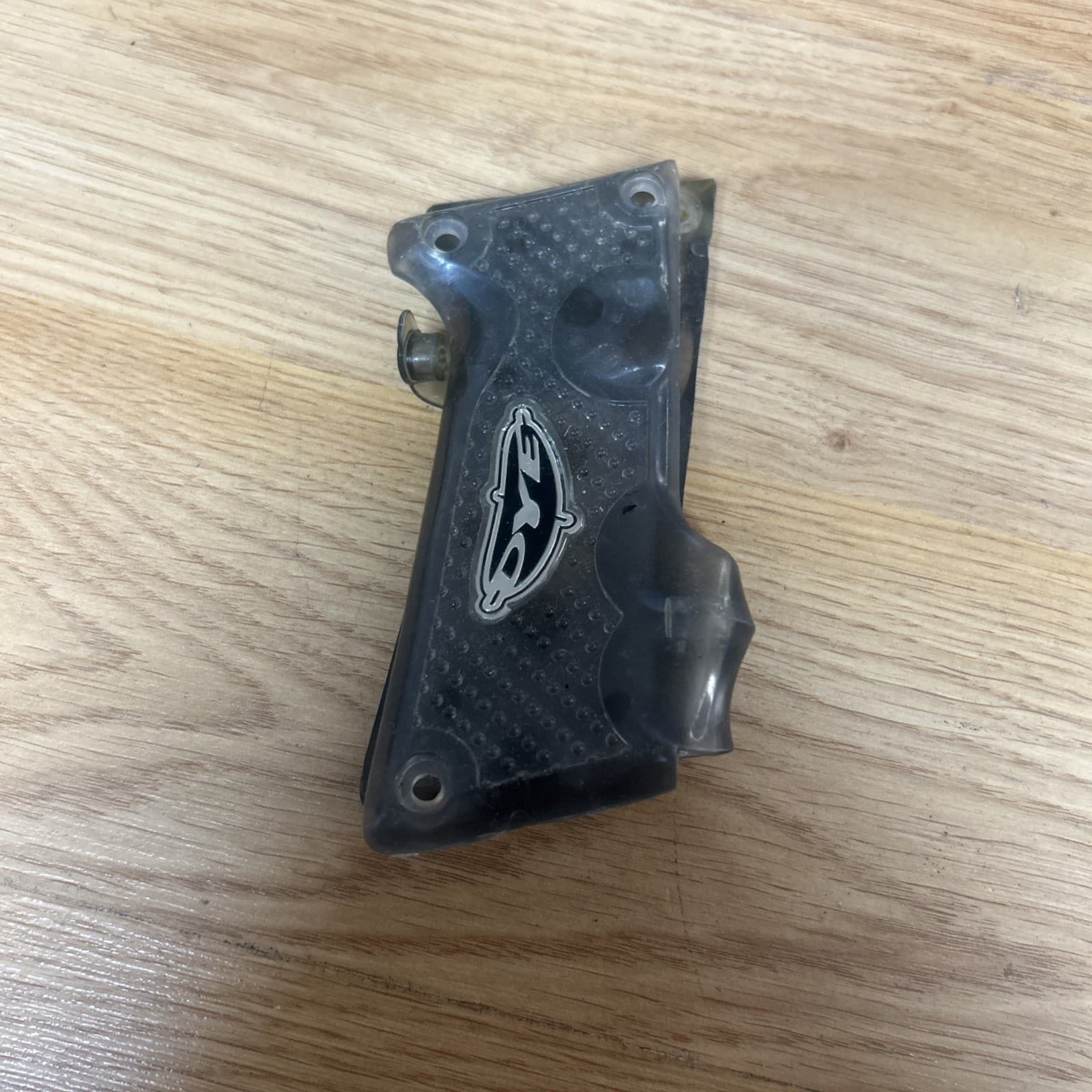 Dye Sticky Grips With Plug Insert For Angel Paintball Markers