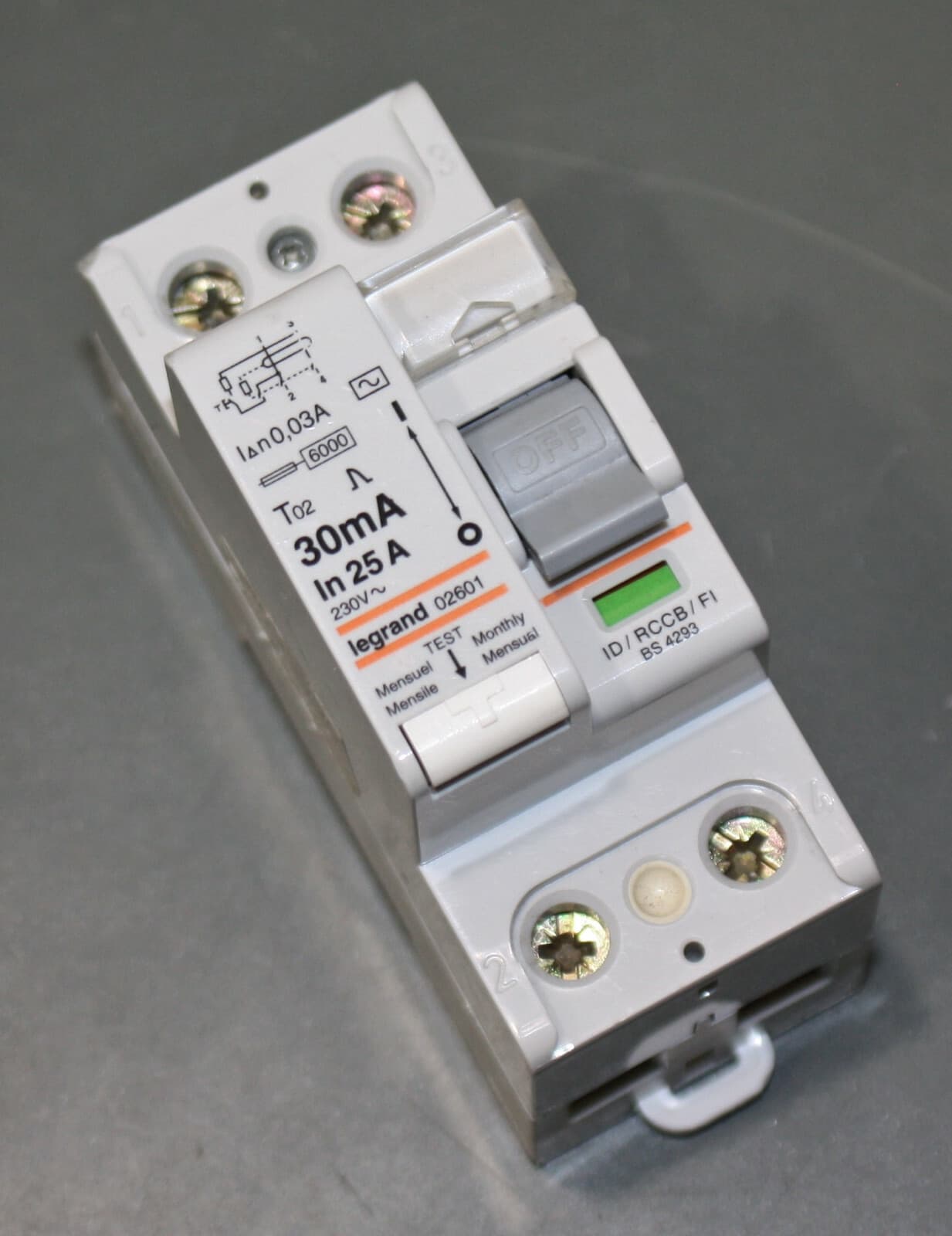 Legrand Circuit Breaker 02601, 25A, 2 Pole, 230V, 30mA, ID RCCB FI RCD, BS 4293