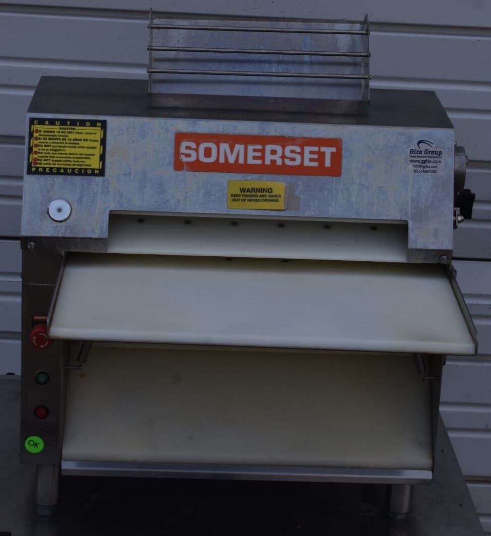 SOMERSET CDR-2000 COUNTERTOP 20" TWO STAGE PIZZA DOUGH SHEETER 120V