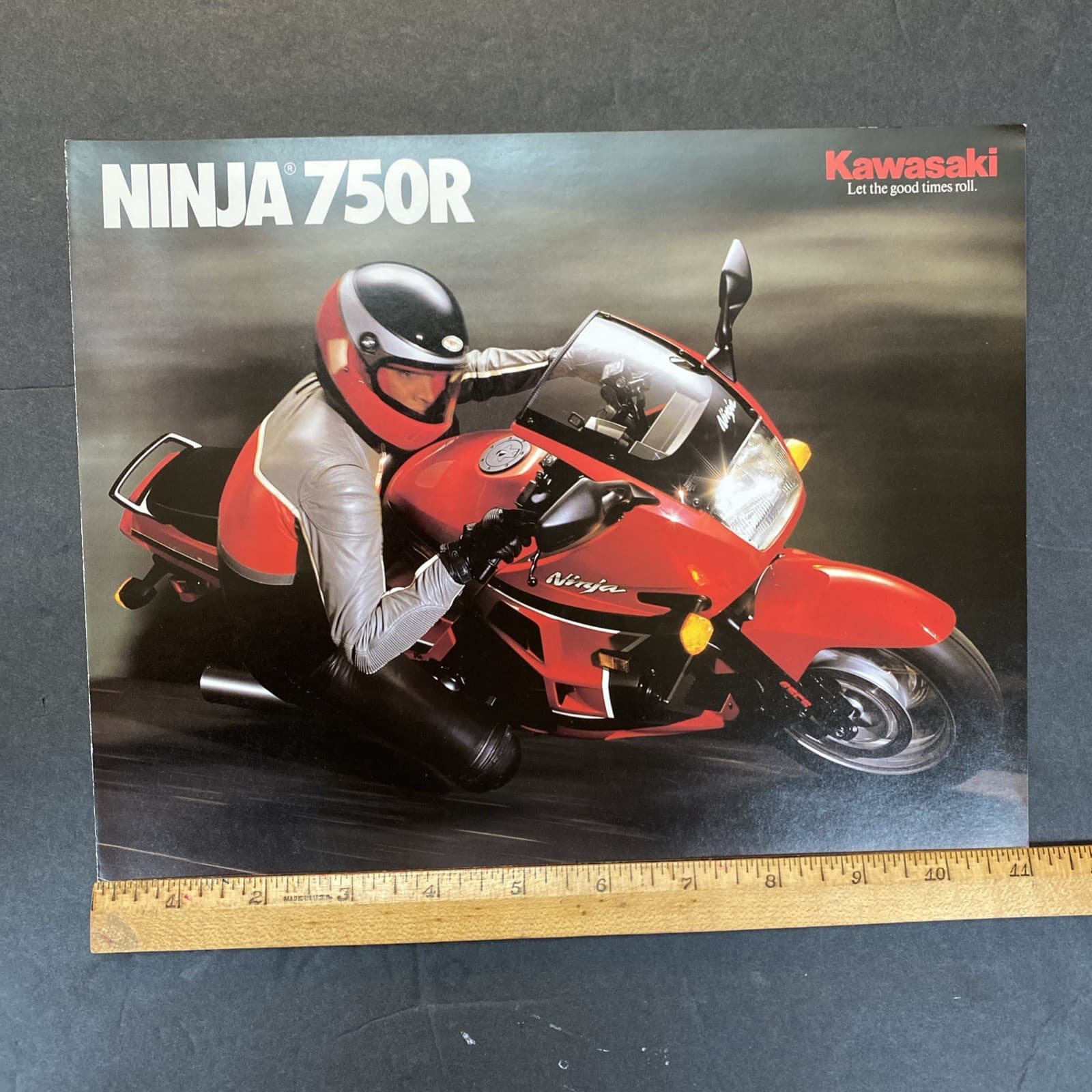 VTG Kawasaki NINJA 750R Motorcycle 1987 1988 Color Glossy Sales Brochure Specs