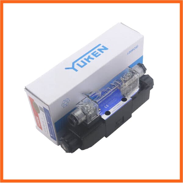 1PCS NEW for YUKEN Electromagnetic directional valve DSG-01-3C5-R200-N1-50