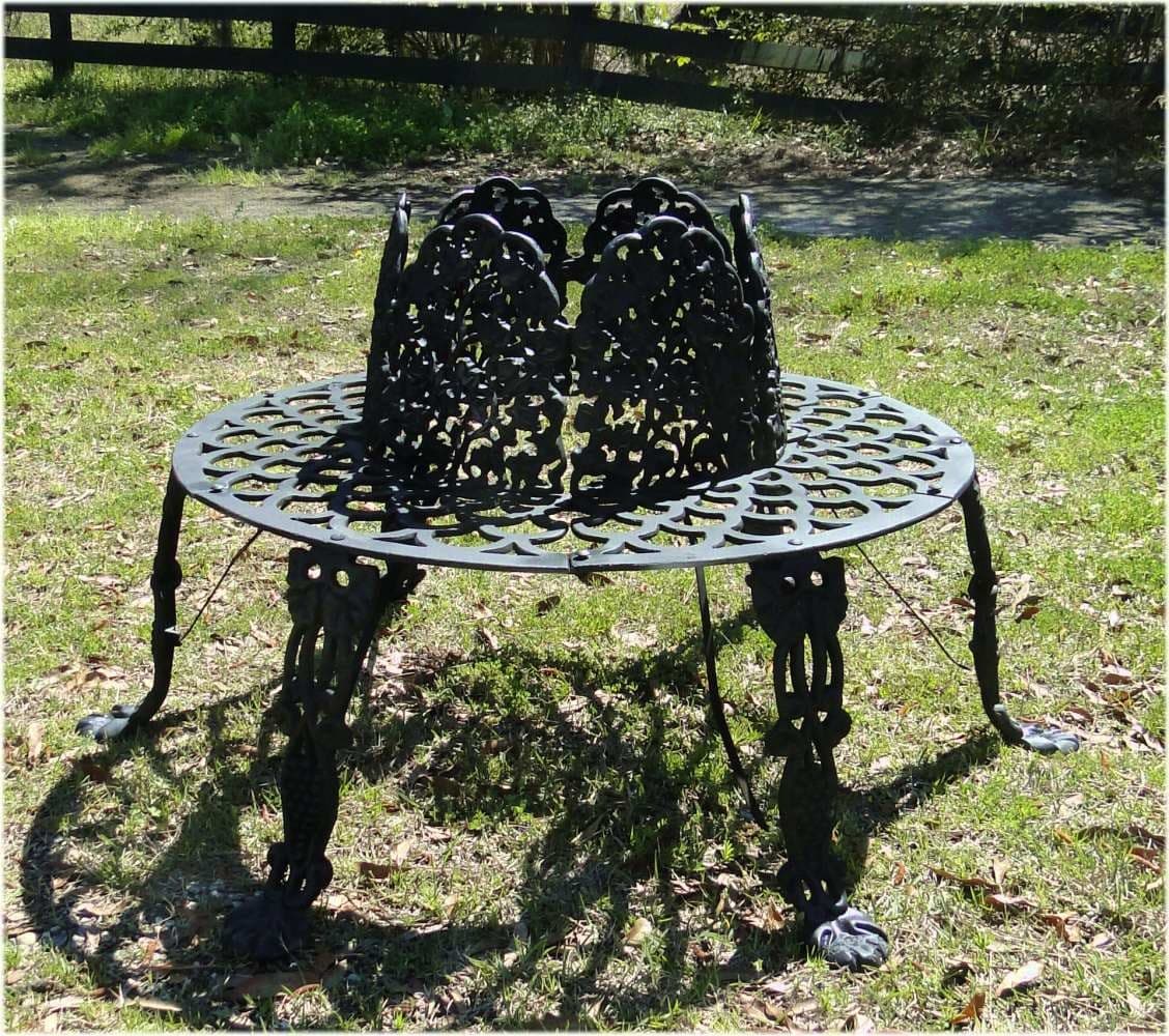 Victorian Tree Surround Garden Bench 48 Inch Diameter