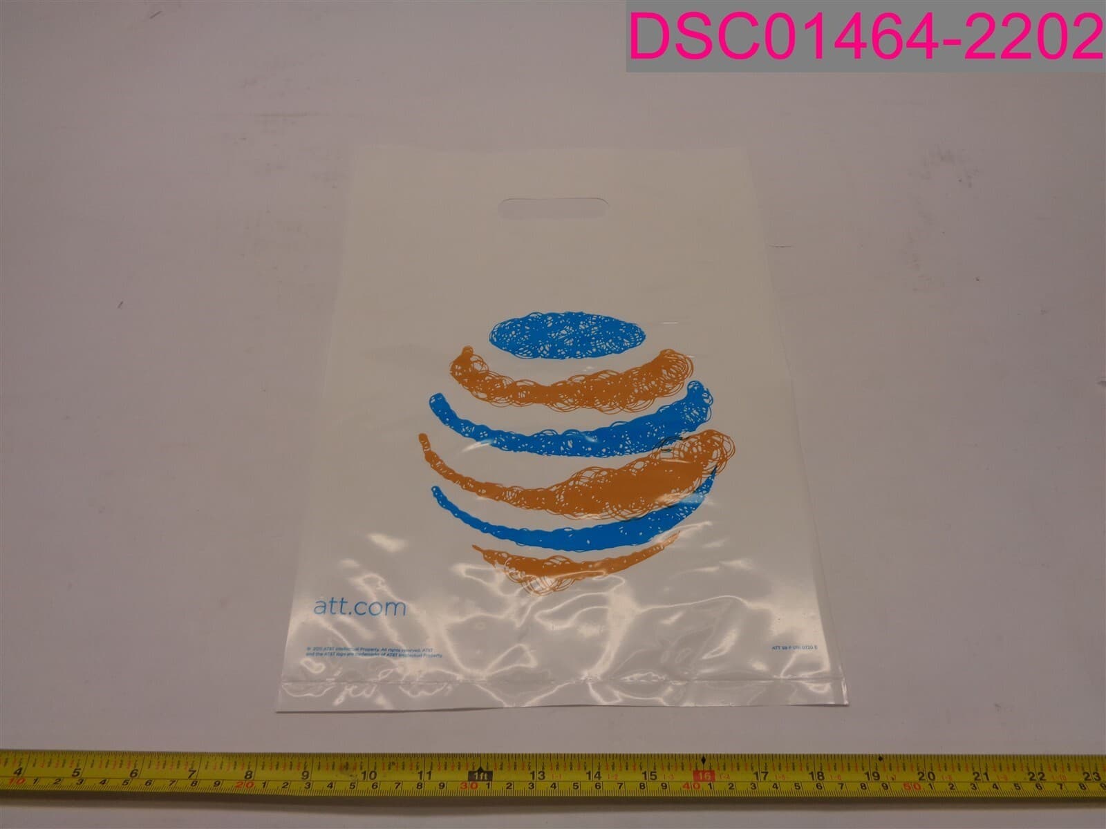 QTY=500pcs; AT&T Globe Plastic Shopping Merchandise Bags 11"x15" Office Depot