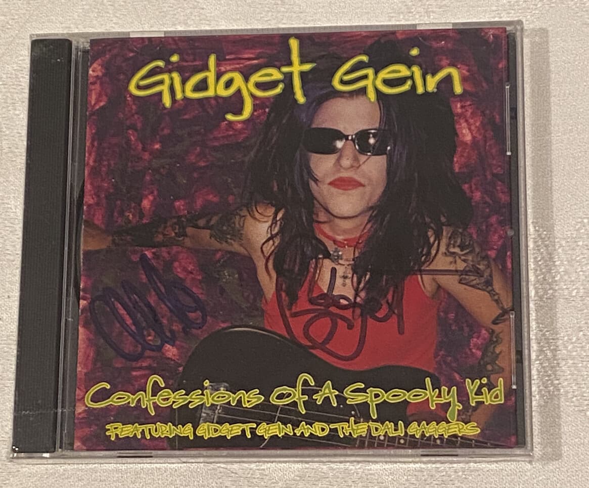 Marilyn Manson and the Spooky kids bassist Gidget Gein Hand Signed C.D. Rare