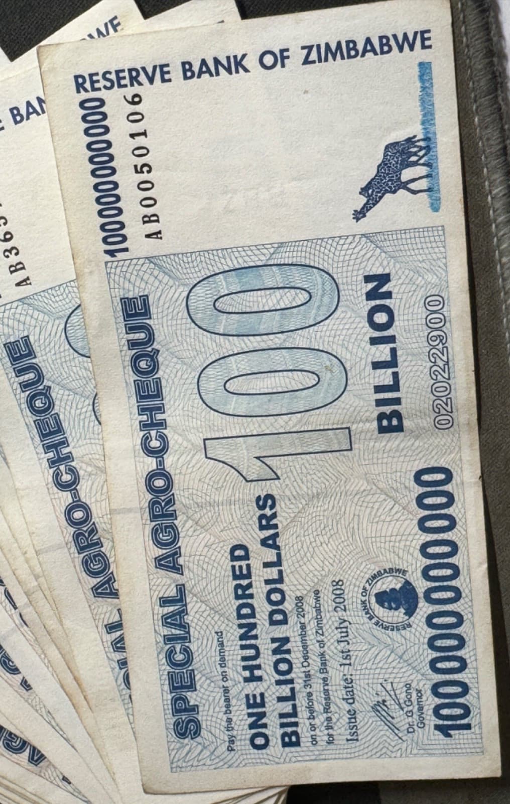 Authentic Zimbabwe 100 Billion Dollars, CIRCULATED Special Agro Cheque 2008