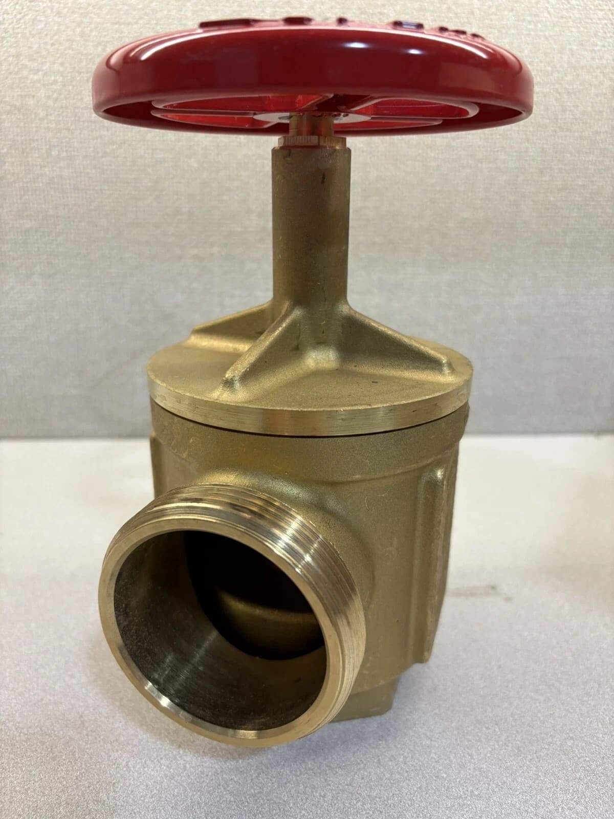 2-1/2 in. GIACOMINI Fire Angle hose valve. Female x Male A56E