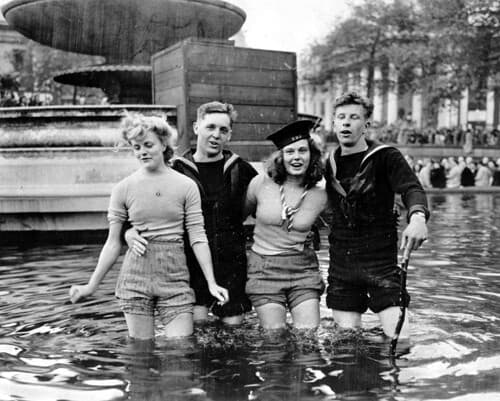 British Sailors With Two Girls Trafalger Fountain London on VE Day 1945 Photo