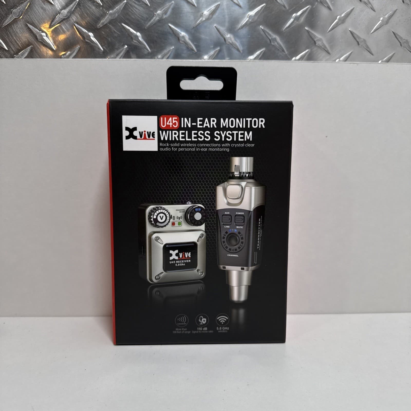 Xvive U45 In-Ear Monitor Wireless System with Transmitter & Receiver - NEW!