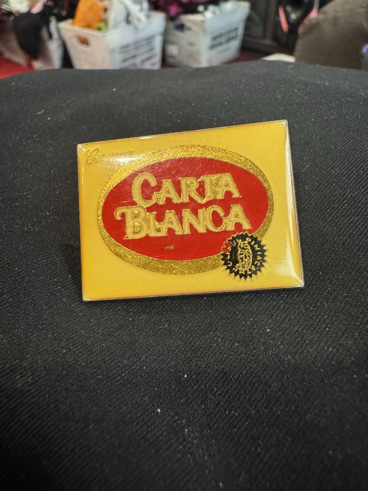 Carta Blanca Mexican Beer Advertising Pinback Button Import Mexico Cerveza Pin