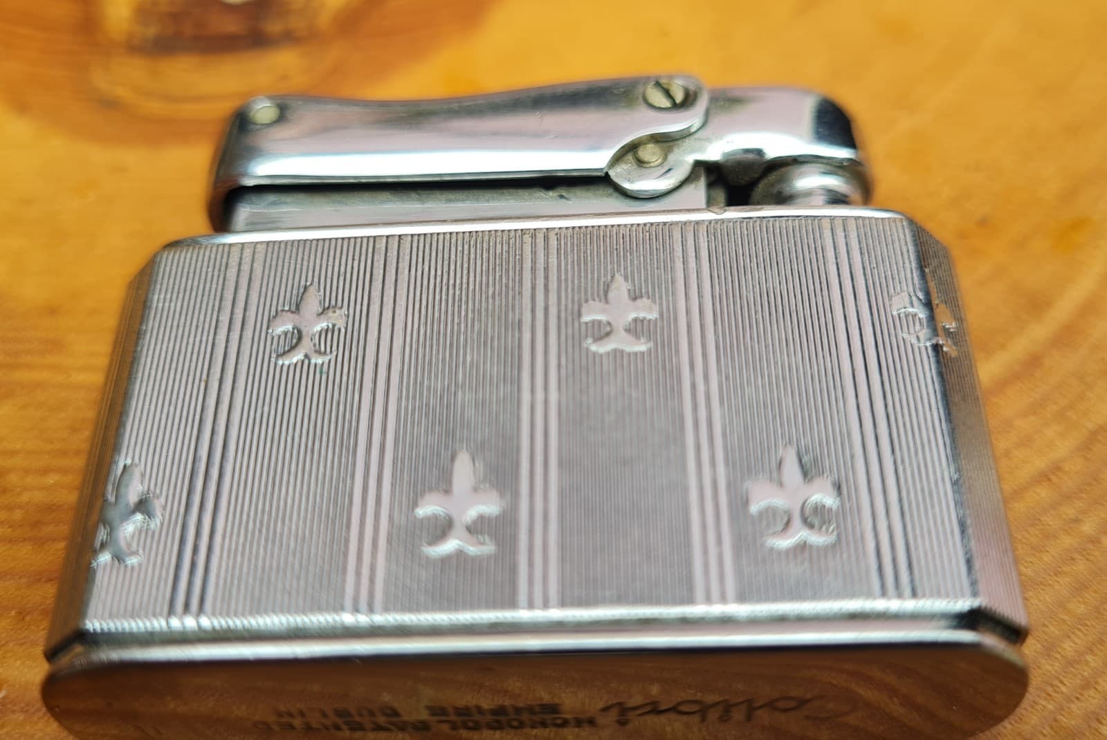 Beauliful Condition Colibri Monopol PETROL, DUBLIN IRELAND .WORKING