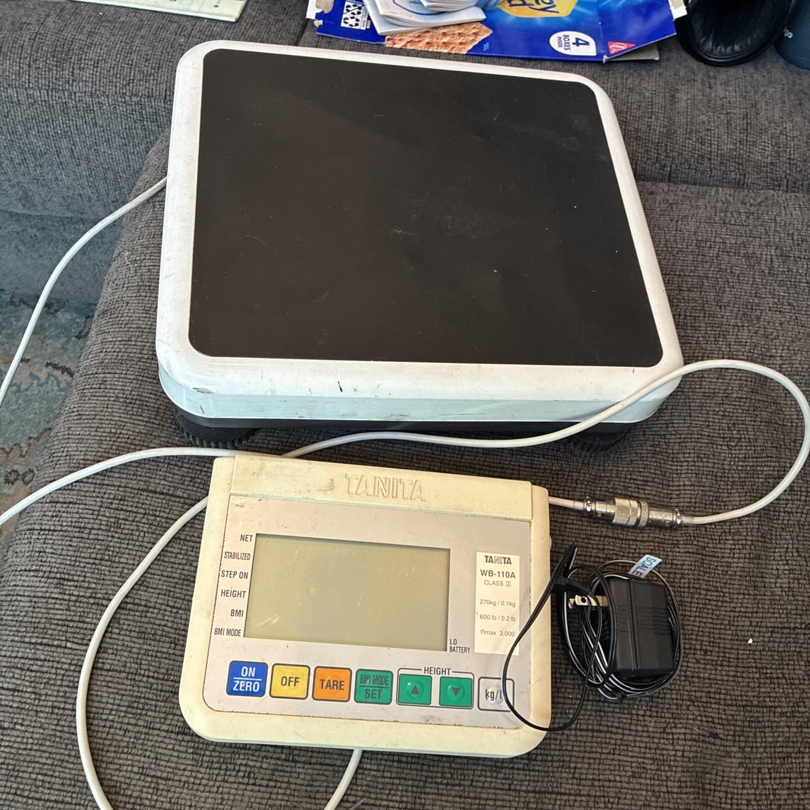 Tanita WB-110A Digital Scale - 600LB Max - Tested Working