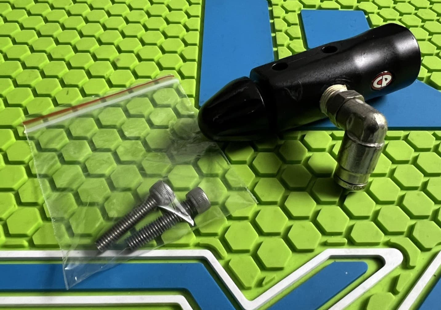 CUSTOM PRODUCTS DIRECT MOUNT ON/OFF ASA +SCREWS /ELBOW- DUST BLACK-CP PAINTBALL