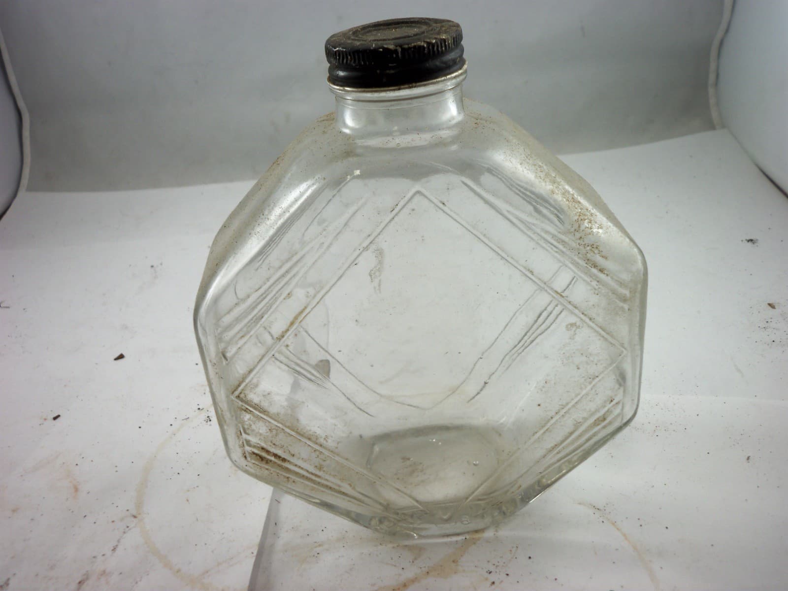 white house vinegar clear stop sign bottle