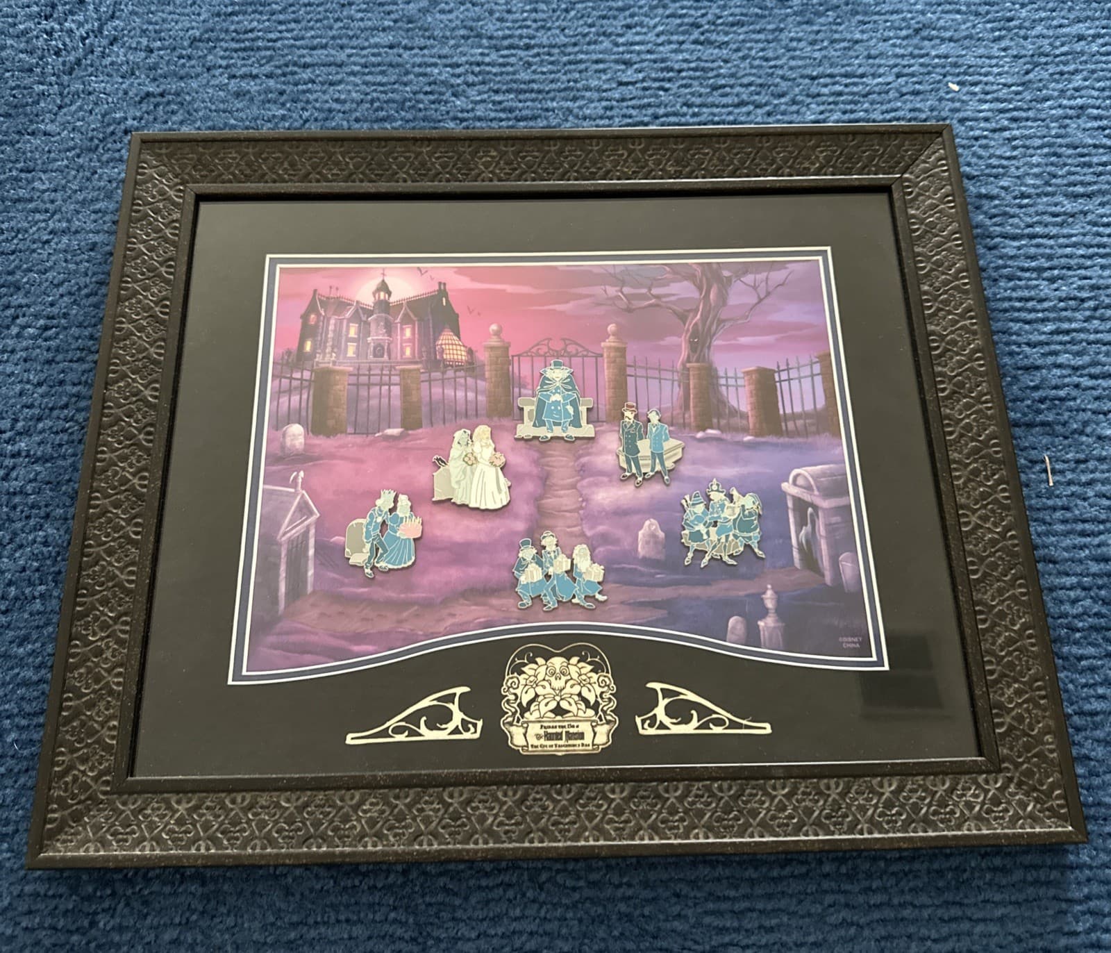 Disney Haunted Mansion Friday The 13th Eve Of Valentines Pin Framed Set LE 213
