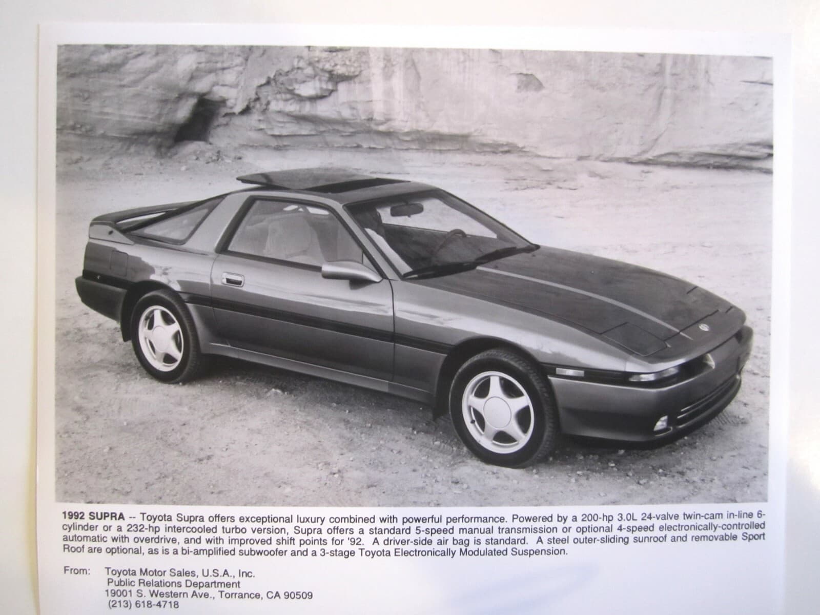 TOYOTA SUPRA PRESS PHOTO - 1992