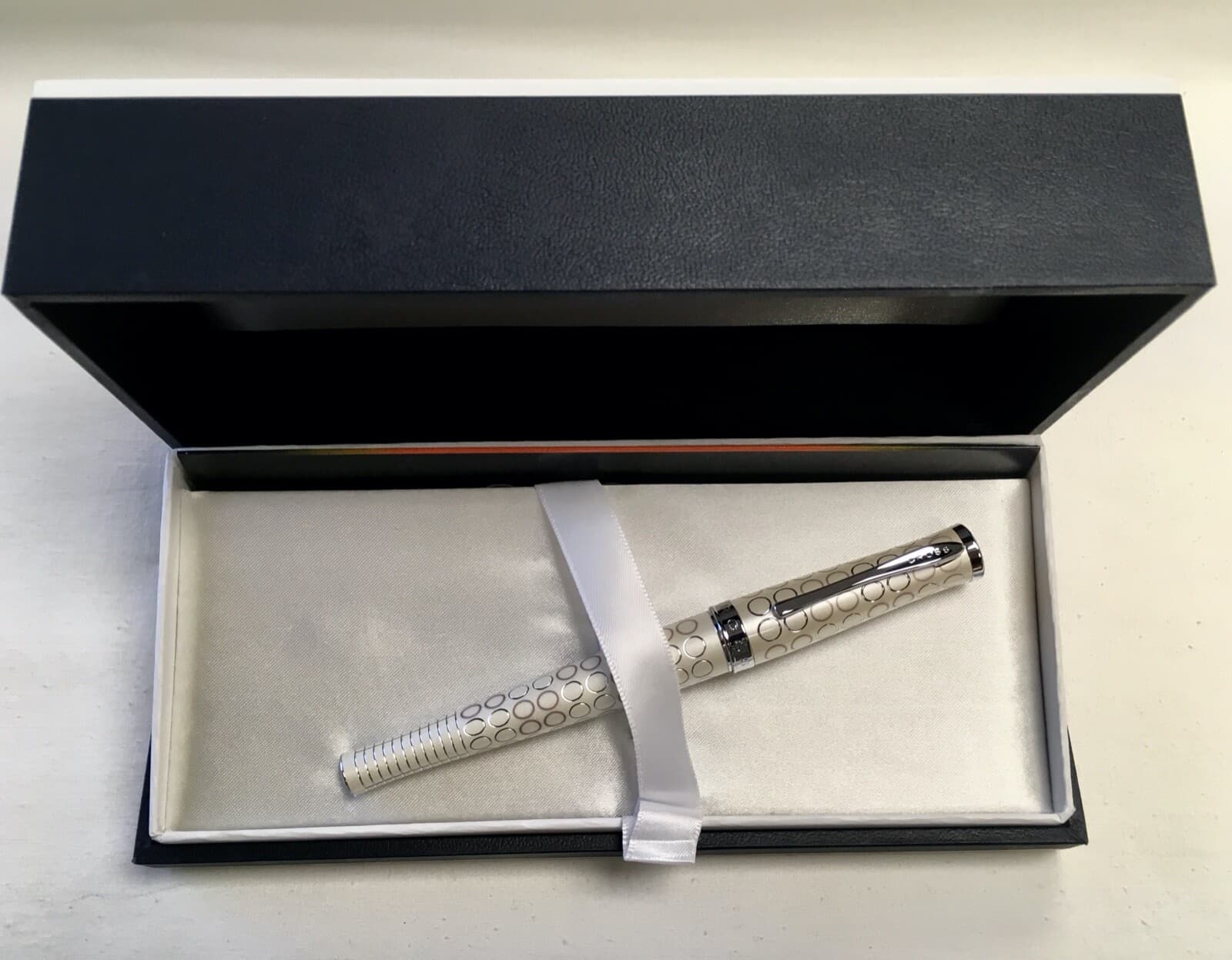 Cross Sauvage Ivory/Forever Pearl "F" Nib Fountain Pen