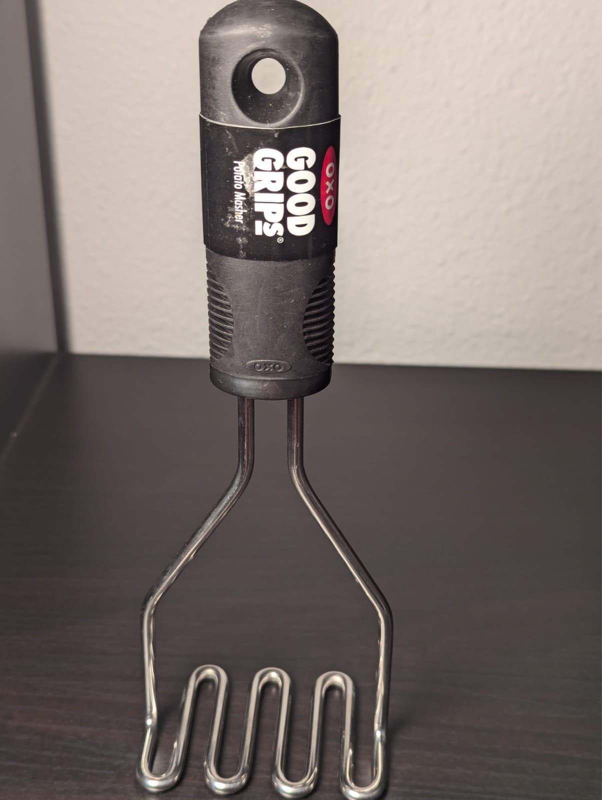 New OXO GOOD GRIPS Stainless Steel Metal Potato MASHER Utensil BLACK Plastic