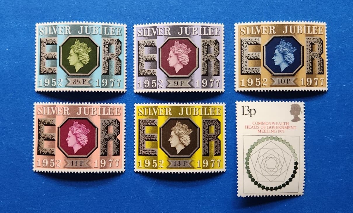 Great Britain Stamps, Scott 810-815 Complete Sets MNH