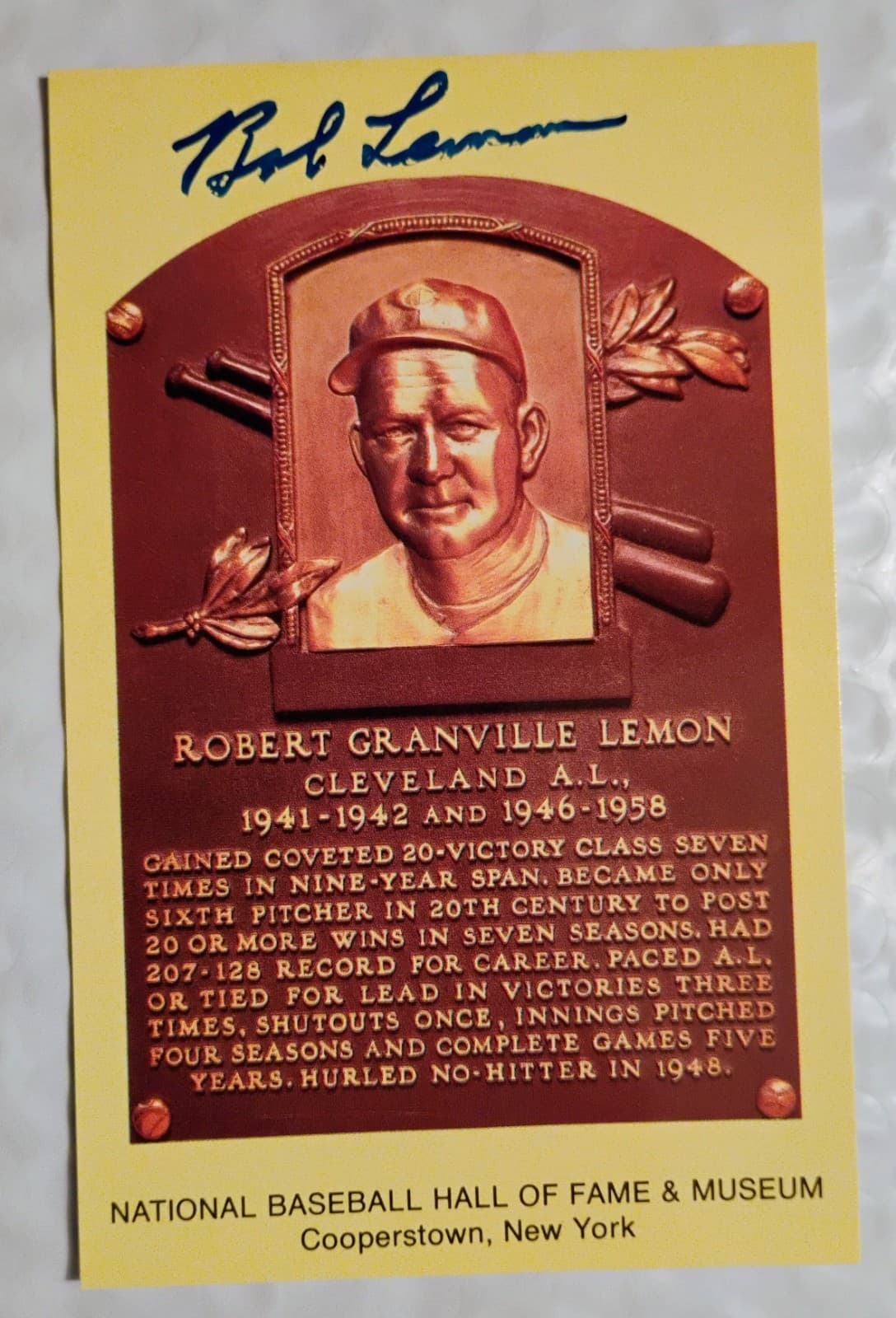 BOB LEMON Signed Hall of Fame Induction Postcard-CLEVELAND INDIANS-PSA