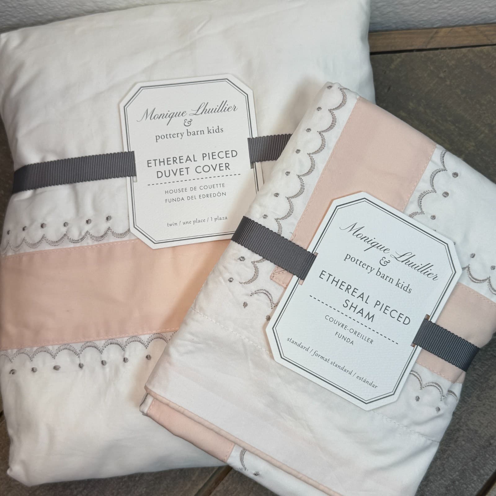 POTTERY BARN MONIQUE LHUILLIER ETHEREAL PIECED DUVET COVER & SHAM, TWIN ~ BLUSH