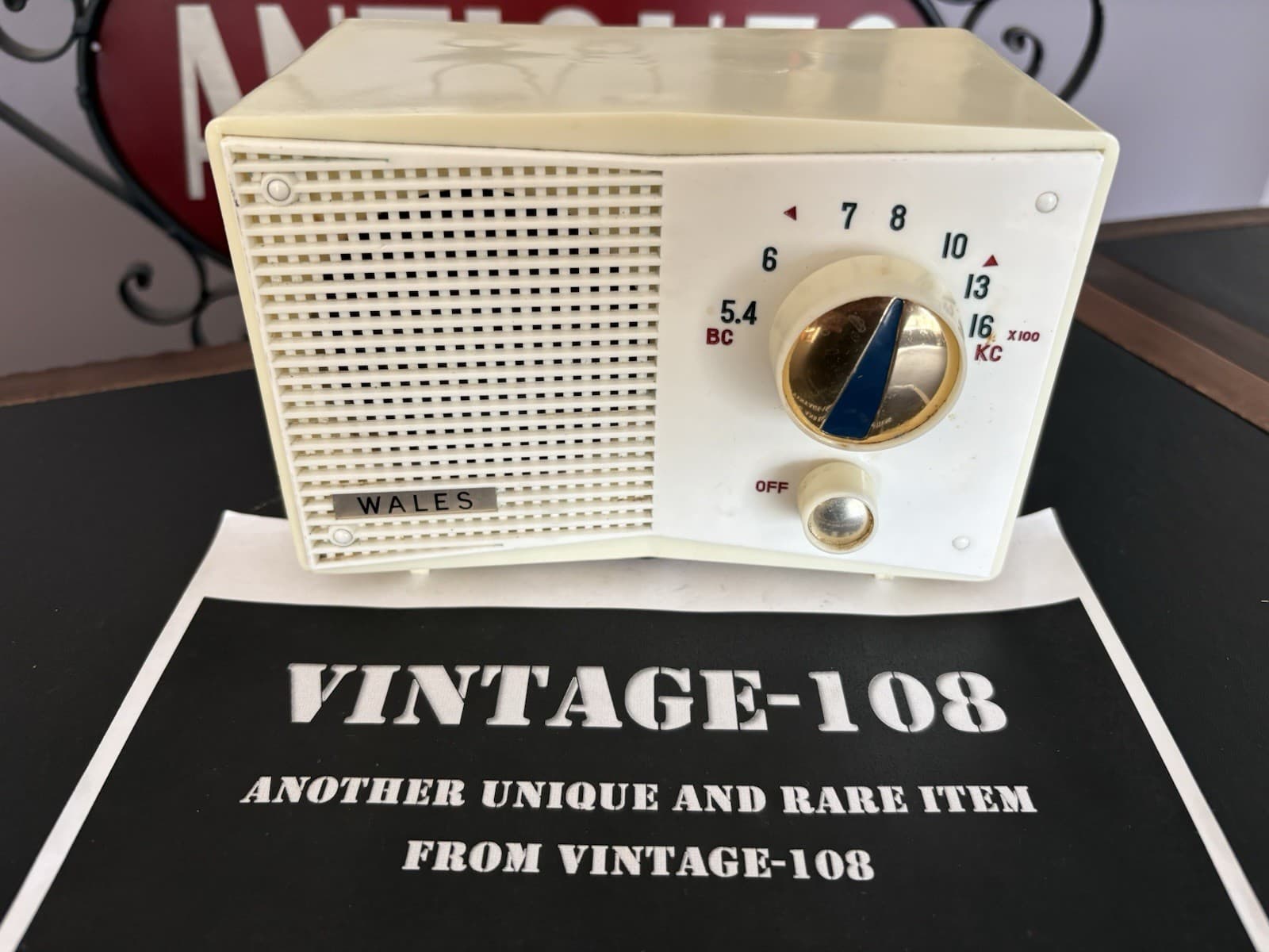 VINTAGE MID CENTURY 1950'S WALES TUBE RADIO MADE IN JAPAN RARE & HTF! Works!